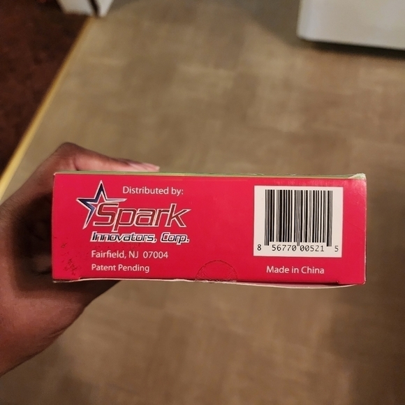 Slice Right As Seen On TV Fruit Slicer Cut & Serve Perfect Slices In Seconds NEW - Picture 5 of 5